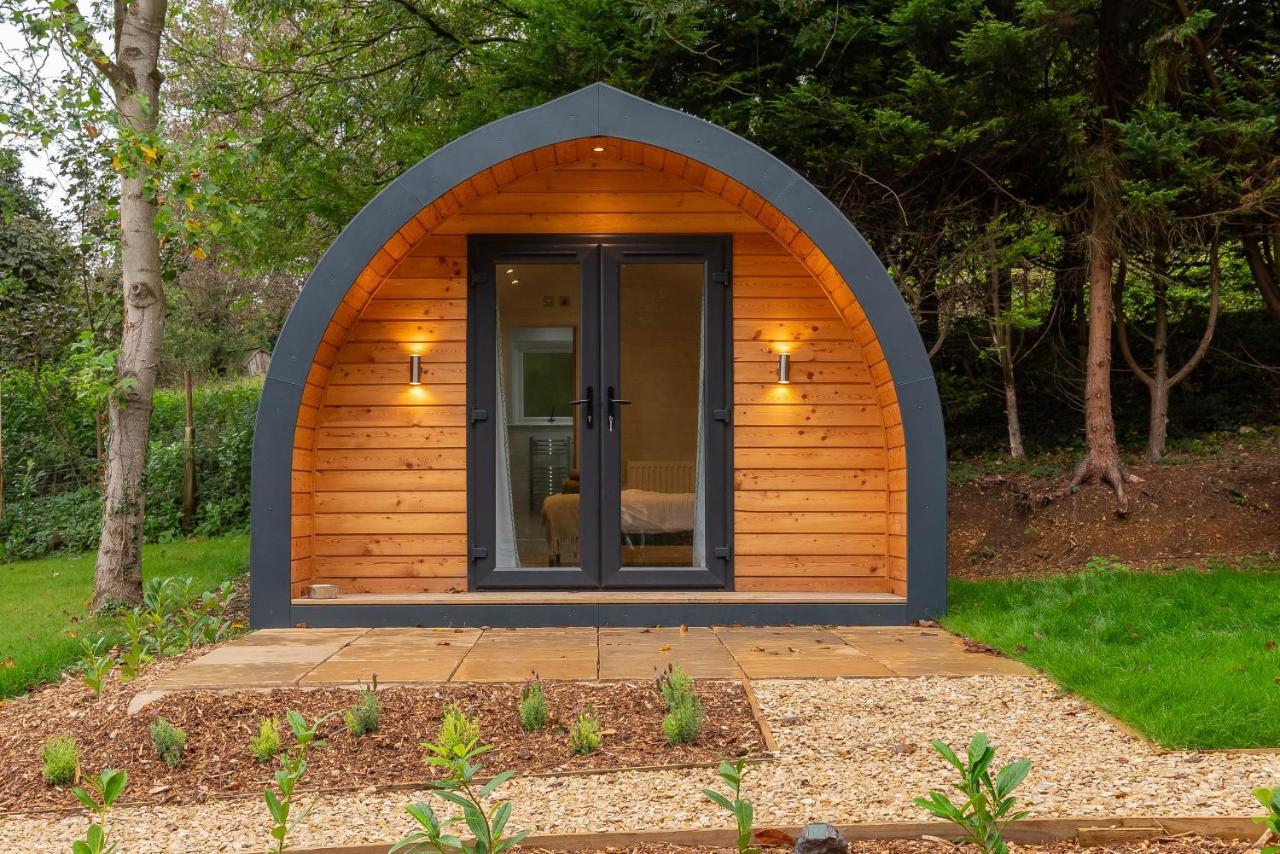 The Plough Inn Cabins Ramsden Ngoại thất bức ảnh